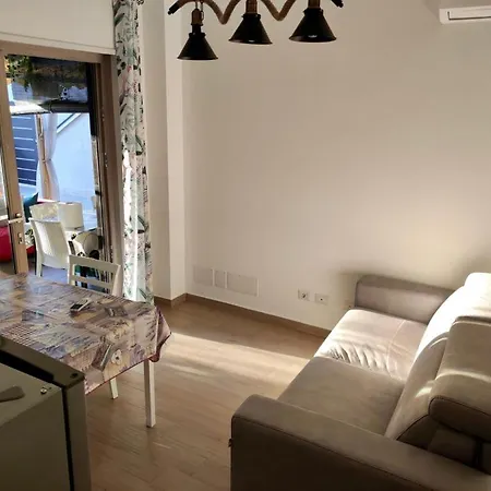 Tiny Green Apartament In Rome - Magliana-3